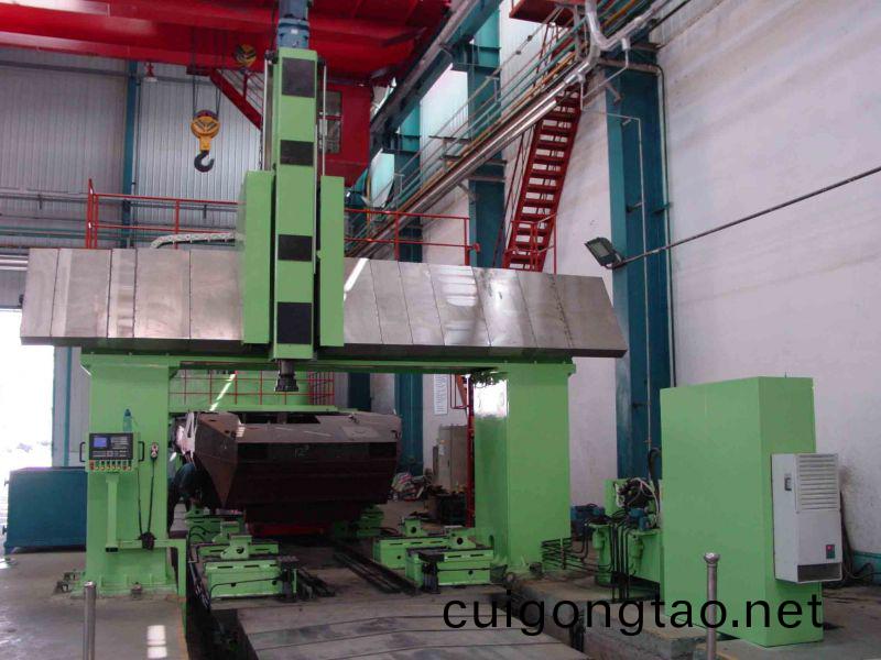 數控龍門(men)鏜(tang)銑(xian)牀